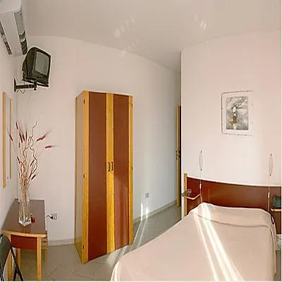 Hotel Mistral Alghero 3*,