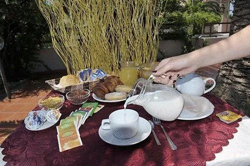 Hotel Mistral 알게로 3*,