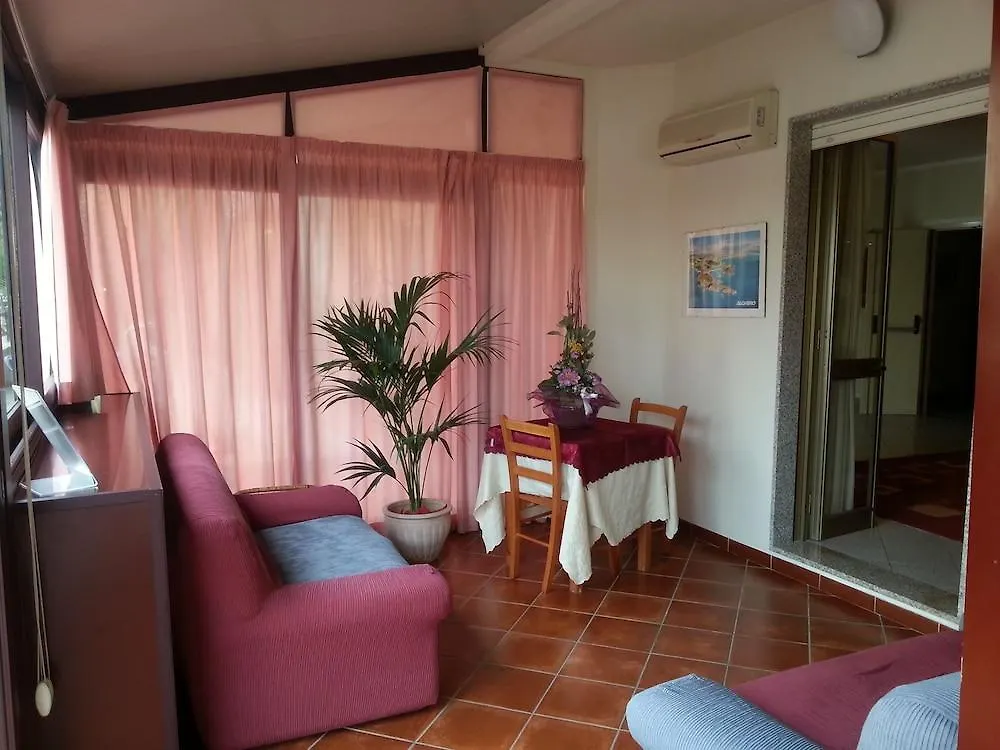 Hotel Mistral Alghero 3*,  Italien
