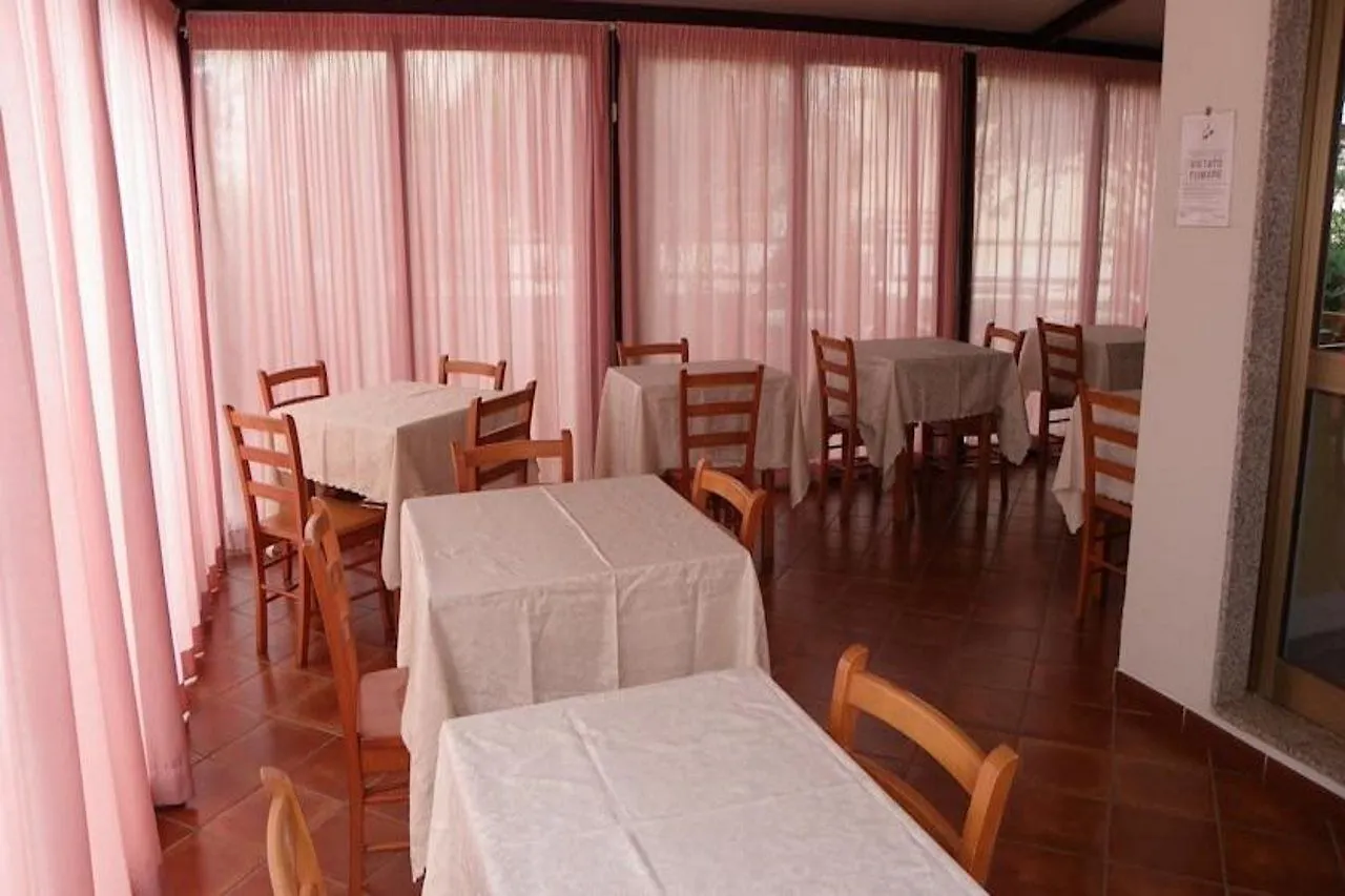 Hotel Mistral Alghero 3*,